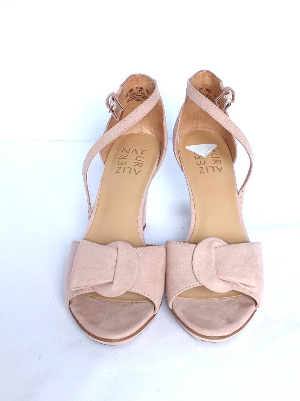 Naturalizer Darla Nude Blush Heels Size 7 Ankle Strap  3' Heels Suede Sandals